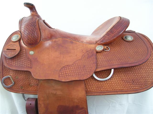 Used Saddle:- Image Number:0
